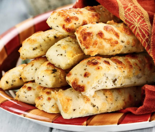 Easy Homemade Cheesy Breadsticks Easy Homemade Cheesy Breadsticks