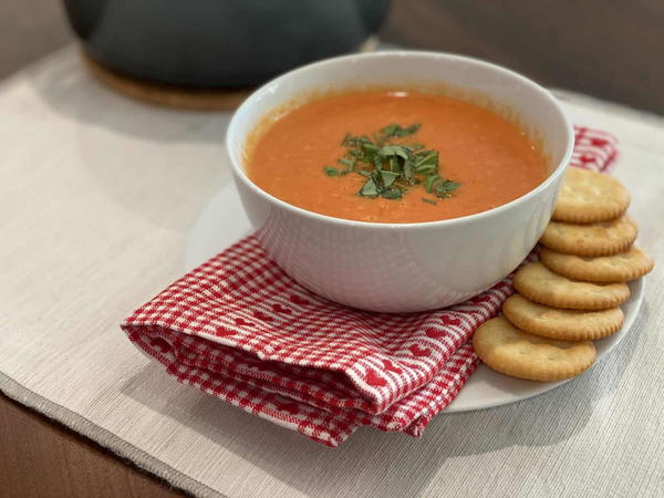 Easy Creamy Tomato Soup Easy Creamy Tomato Soup