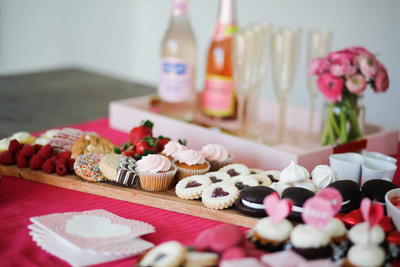 Valentines Day Treat Boards Valentine’s Day Treat Boards