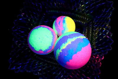 Glow In The Dark Bath Bombs Glow In The Dark Bath Bombs