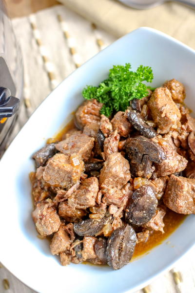 Savory Slow Cooker Beef Tips Savory Slow Cooker Beef Tips