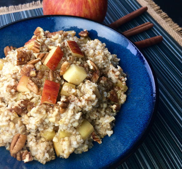 Apple Cinnamon Slow Cooker Oatmeal Apple Cinnamon Slow Cooker Oatmeal