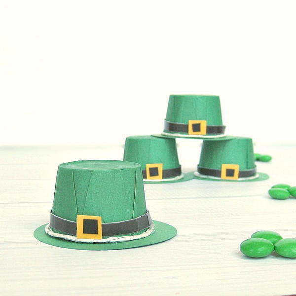 St Patricks Day Leprechaun Hat Treat Cups St. Patrick’s Day Leprechaun Hat Treat Cups