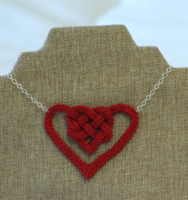 Easy Celtic Knot Heart Necklace Easy Celtic Knot Heart Necklace