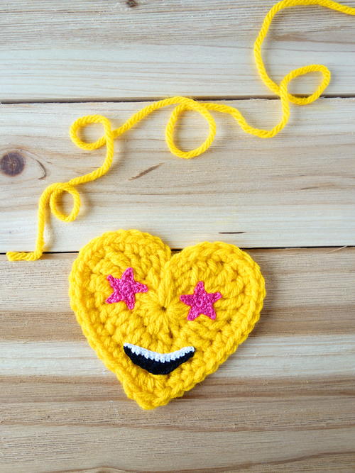 Crochet Heart Emoji Star Eyes Emoji Crochet Heart Emoji – Star Eyes Emoji