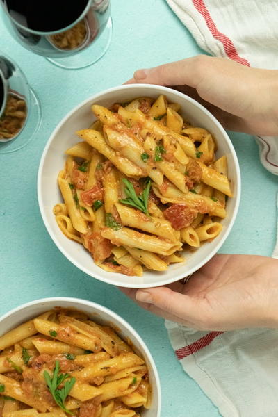 One-pot Vegan Penne Alla Vodka One-pot Vegan Penne Alla Vodka