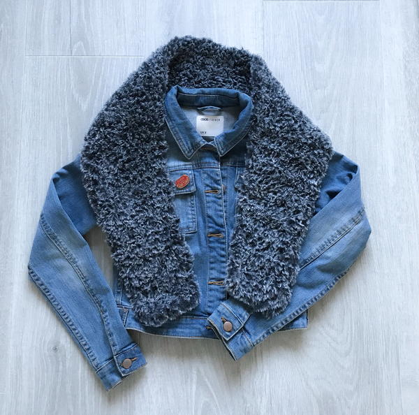 Stolen Cuddles Stole’n Cuddles