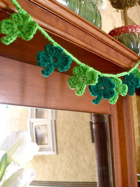 Crocheted Shamrock Garland Pattern Crocheted Shamrock Garland Pattern