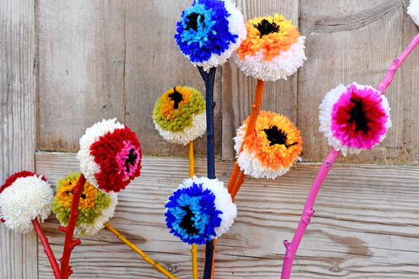 Rainbow Pom-pom Flower Decoration Rainbow Pom-pom Flower Decoration