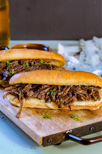 Easy Slow Cooker French Dip Sandwiches