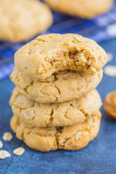 Peanut Butter Oatmeal Cookies Peanut Butter Oatmeal Cookies