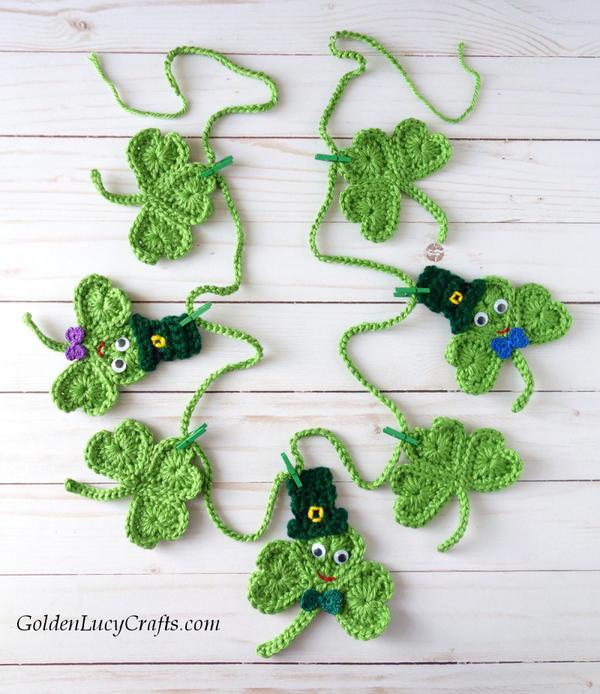 Crochet Shamrock Garland For St Patricks Day Crochet Shamrock Garland For St. Patrick’s Day