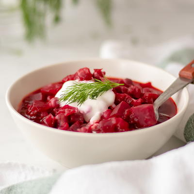 Vegetarian Borscht With Chickpeas Vegetarian Borscht With Chickpeas