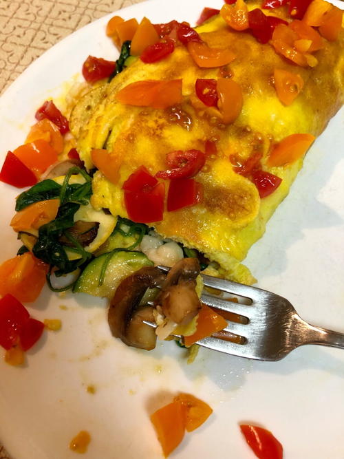 How To Make Loaded Veggie Omelet How To Make: Loaded Veggie Omelet
