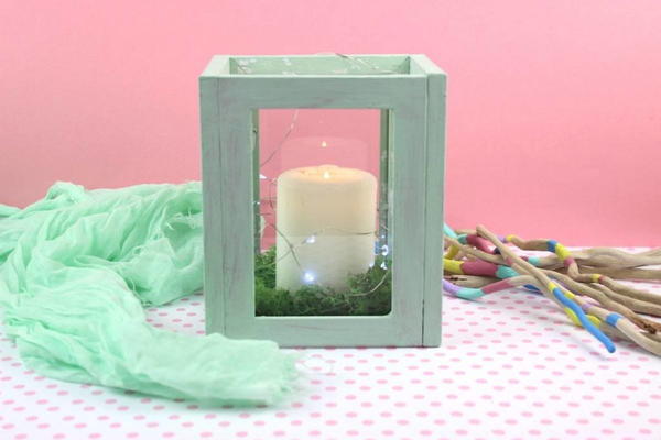 DIY Upcycle Old Photo Frames to Cute Lantern DIY Upcycle Old Photo Frames to Cute Lantern