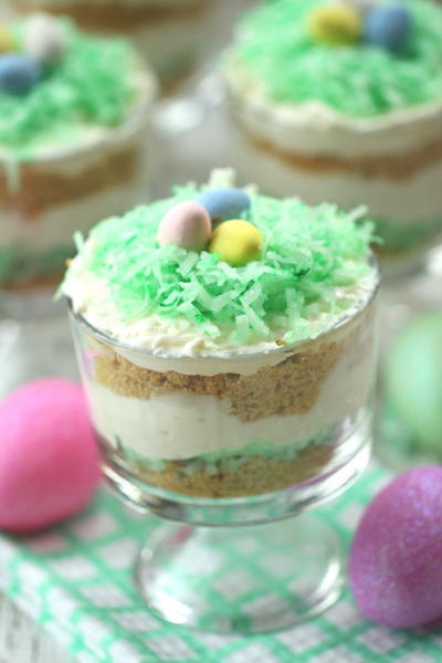 No Bake Coconut Cheesecake Parfaits No Bake Coconut Cheesecake Parfaits