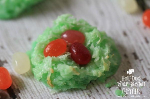 Coconut Macaroon Egg Nests Coconut Macaroon Egg Nests