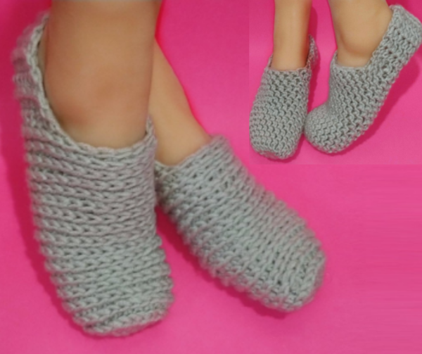 Quick and Easy Reversible Crochet Slippers Quick and Easy Reversible Crochet Slippers