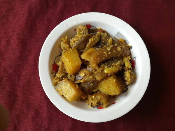 Kathirikai Urulai Kizhangu Poriyal How To Make Kathirikai Urulai Kizhangu Poriyal Brinjal Potato Fry Kathirikai Urulai Kizhangu Poriyal How To Make Kathirikai Urulai Kizhangu Poriyal Brinjal Potato Fry