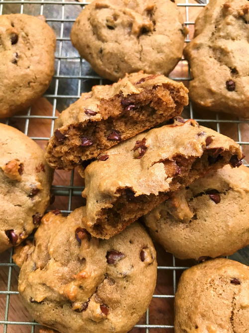 Vegan Chocolate Chip Peanut Butter Banana Cookies Vegan Chocolate Chip Peanut Butter Banana Cookies