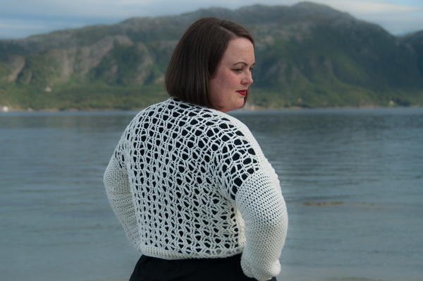 Summer Sea Cropped Cardigan Summer Sea Cropped Cardigan