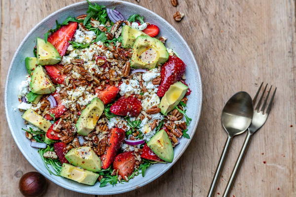 Strawberry Avocado Salad With Feta And Arugula Strawberry Avocado Salad With Feta And Arugula