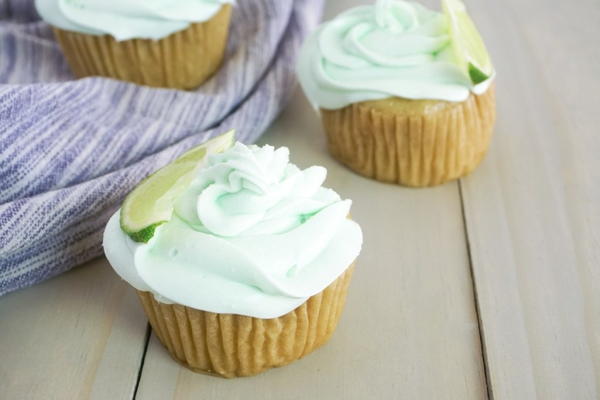 Tequila-infused Margarita Cupcakes Tequila-infused Margarita Cupcakes