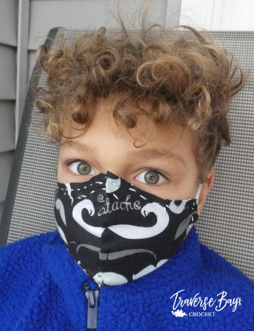 DIY Hand Sewn Face Mask DIY Hand Sewn Face Mask