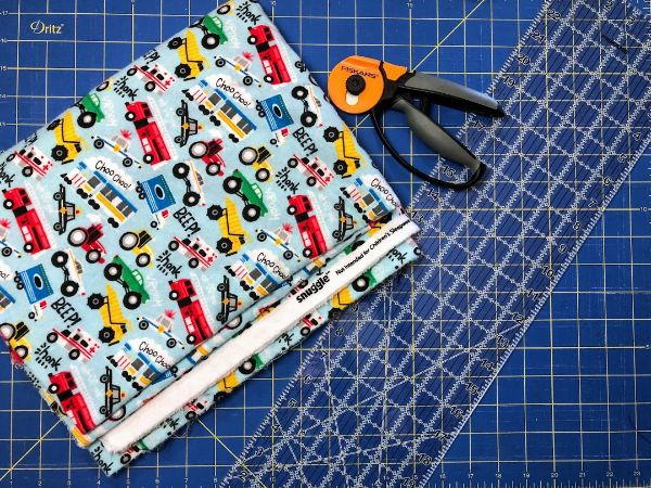 How To Quickly Square Up Fabric Before Cutting How To Quickly Square Up Fabric Before Cutting