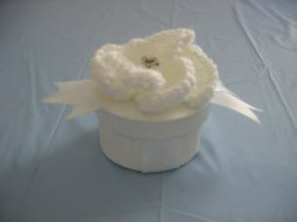 Flower Topped Giftbox Flower Topped Giftbox