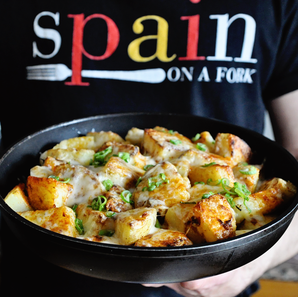 Garlic Roasted Potatoes With Melted Cheese Garlic Roasted Potatoes With Melted Cheese