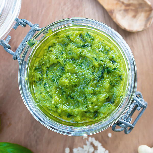 Basil Cashew Pesto Basil Cashew Pesto