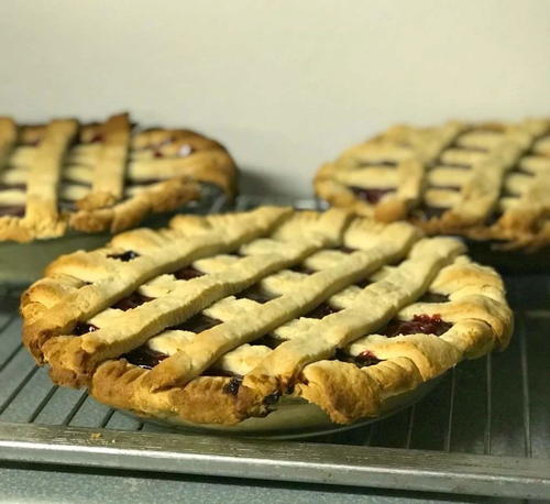 Strawberry Rhubarb Pie Strawberry Rhubarb Pie
