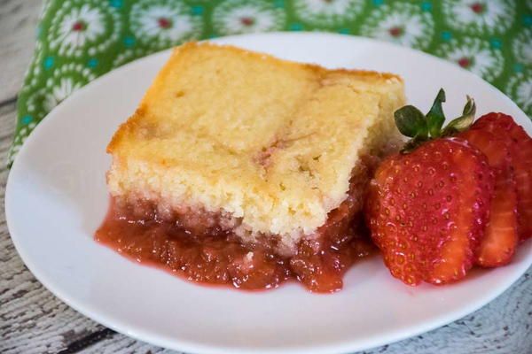 Rhubarb Pudding Cake