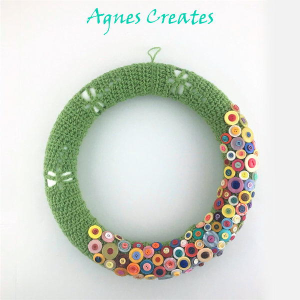Free Dragonfly Crochet Stitch Wreath Cover Pattern