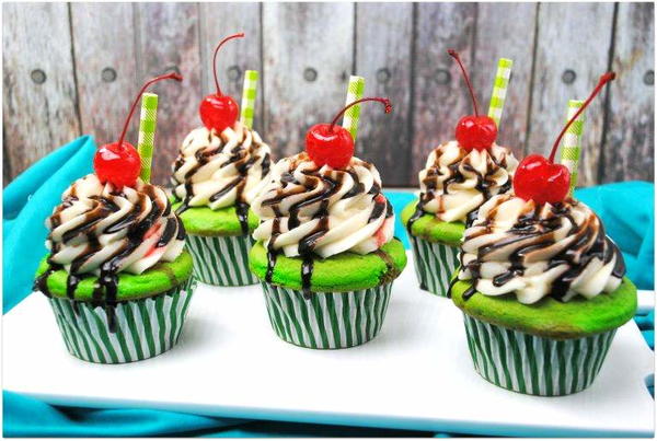 Shamrock Shake Cupcakes Shamrock Shake Cupcakes