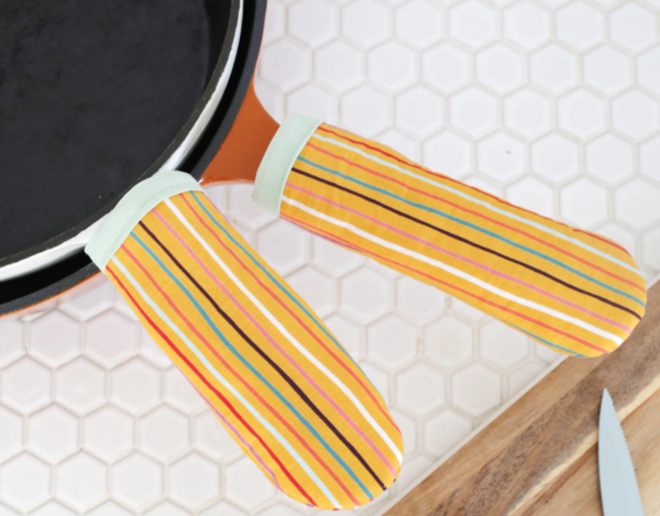 DIY Cast Iron Skillet Handle Cover DIY Cast Iron Skillet Handle Cover