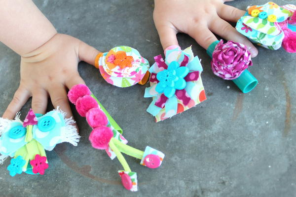 Homemade Finger Puppets from Marker Caps Homemade Finger Puppets from Marker Caps