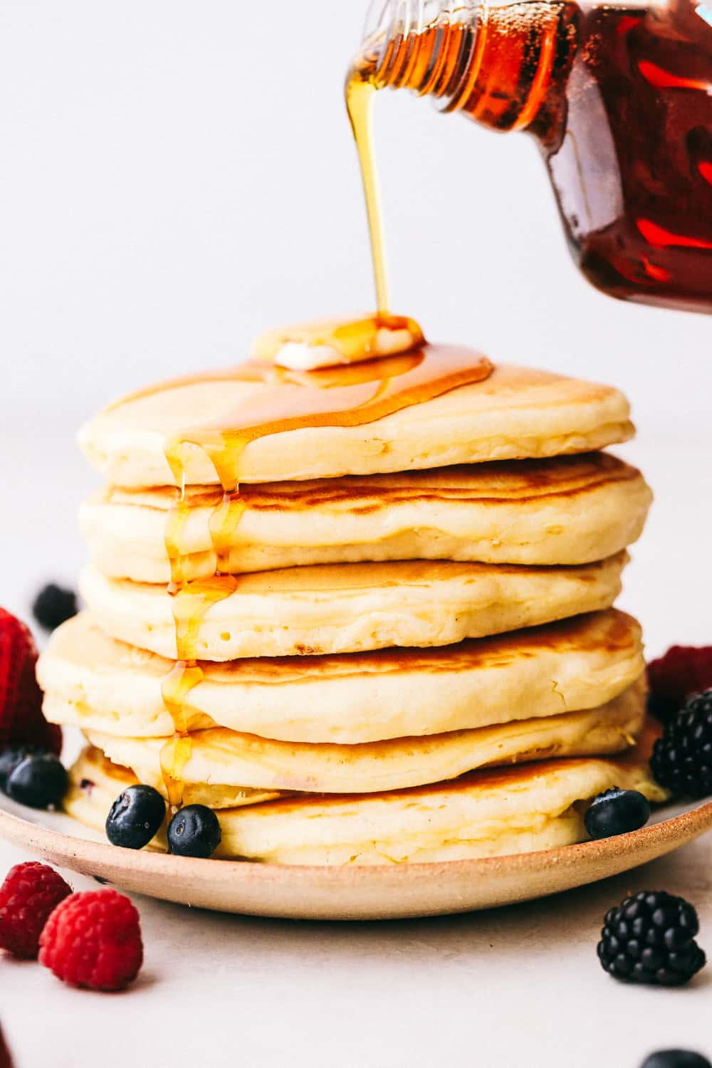Fluffy Pancake Recipe | RecipeLion.com