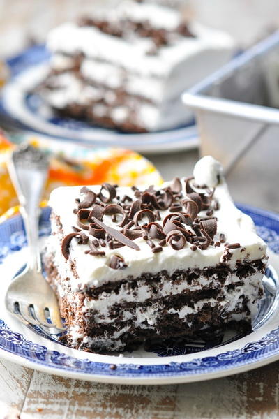 Old Fashioned Icebox Cake