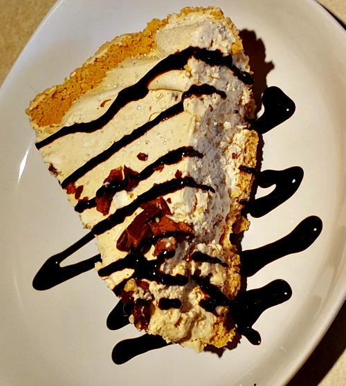 Easy Peanut Butter Pie Easy Peanut Butter Pie