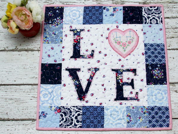 Floral Mini Quilt Pattern Floral Mini Quilt Pattern