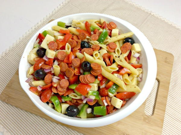 Delicious Pizza Salad Recipe Delicious Pizza Salad Recipe