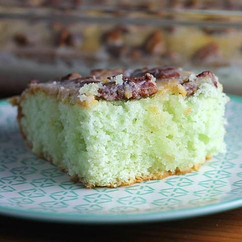 Pistachio Poke Cake Pistachio Poke Cake