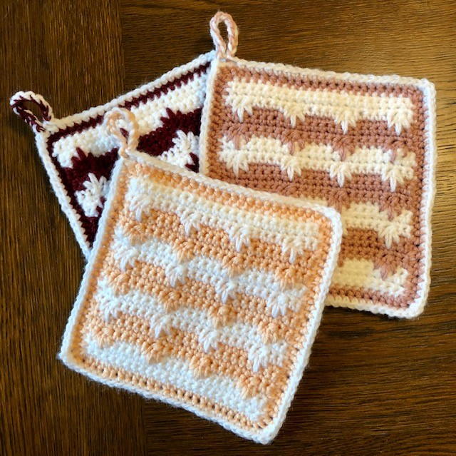 Spiked Cluster Hot Pad Spiked Cluster Hot Pad