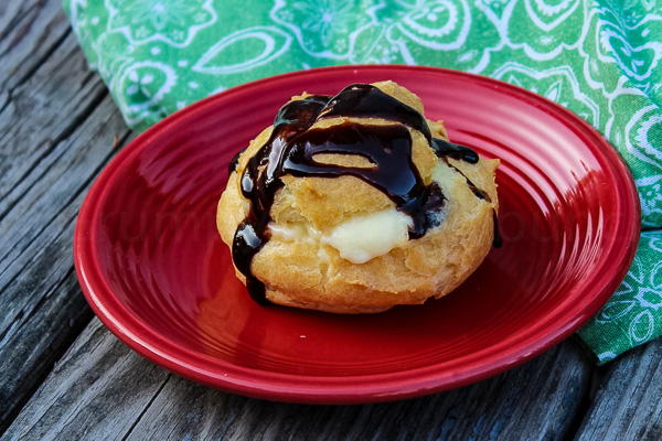 Cream Puffs With Vanilla Pastry Cream Cream Puffs With Vanilla Pastry Cream