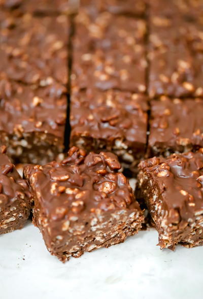Easy Chocolate Peanut Butter Crunch Bars