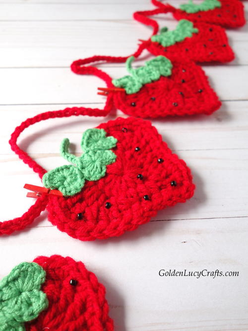 Crochet Strawberry Garland Crochet Strawberry Garland