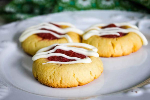 Strawberry Rhubarb Thumbprint Cookies Strawberry Rhubarb Thumbprint Cookies