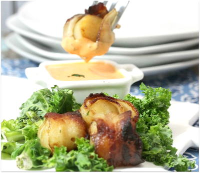 Broiled Bacon Wrapped Scallops With Dipping Sauce